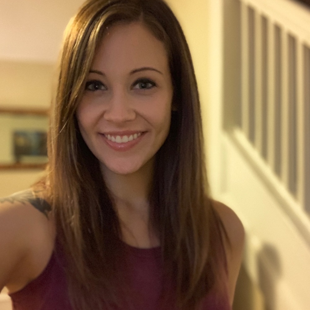 Meet your Posher, Caitlin